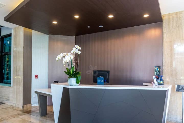 Hotel 2 of 83